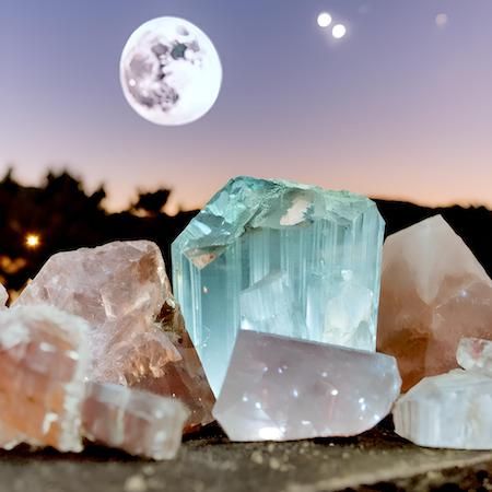 How to Use Crystals During the Full Moon?