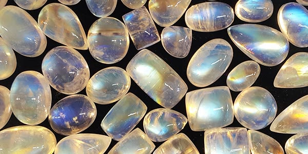 Crystals for Cancer Season: Moonstone and the Empath's Stones